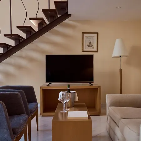 Semesteranläggning (resort) Lindian Dream Seaside 5*
