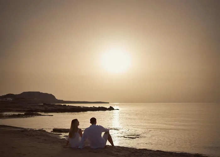 Lindian Dream Seaside Resort- Adults Only 리조트 5*