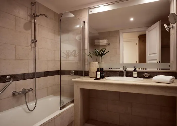 리조트 Lindian Dream Seaside Resort- Adults Only 린도스